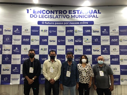 Vereadores participam de evento legislativo estadual